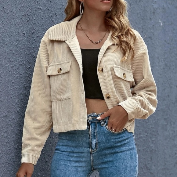 Cropped jacket - Picture 3 of 3